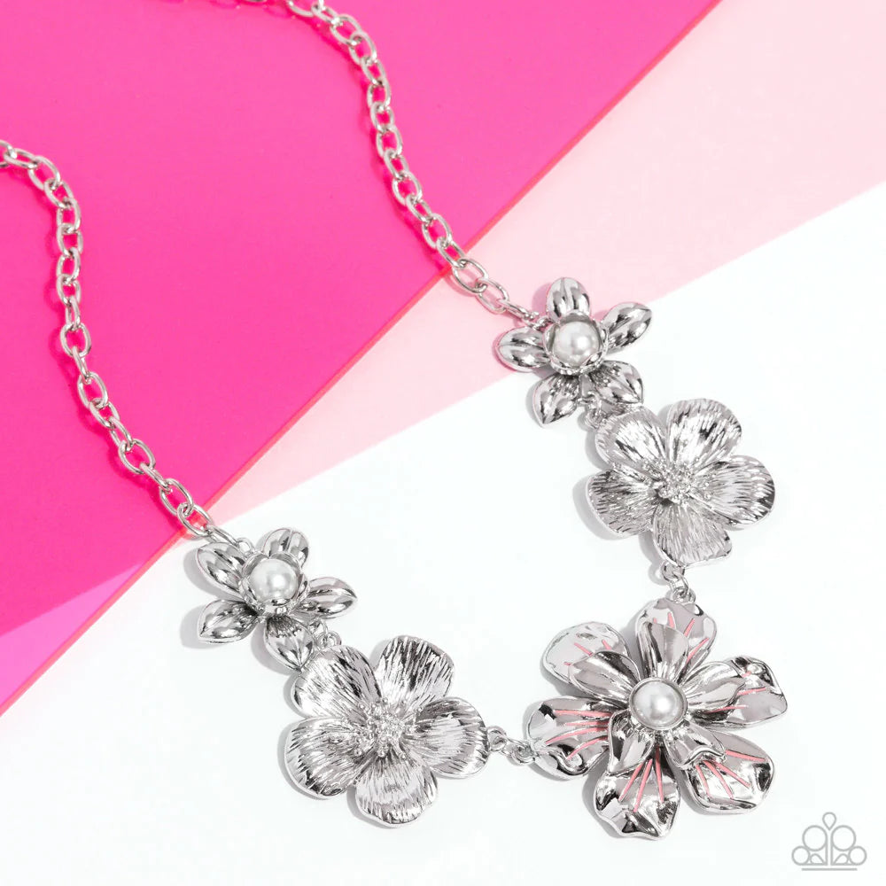 FLOWER Move - Orange Striped Flowers Paparazzi Necklace & matching earrings