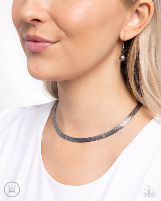 Simply Scintillating - Gunmetal Flat Chain Paparazzi Choker Necklace & matching earrings