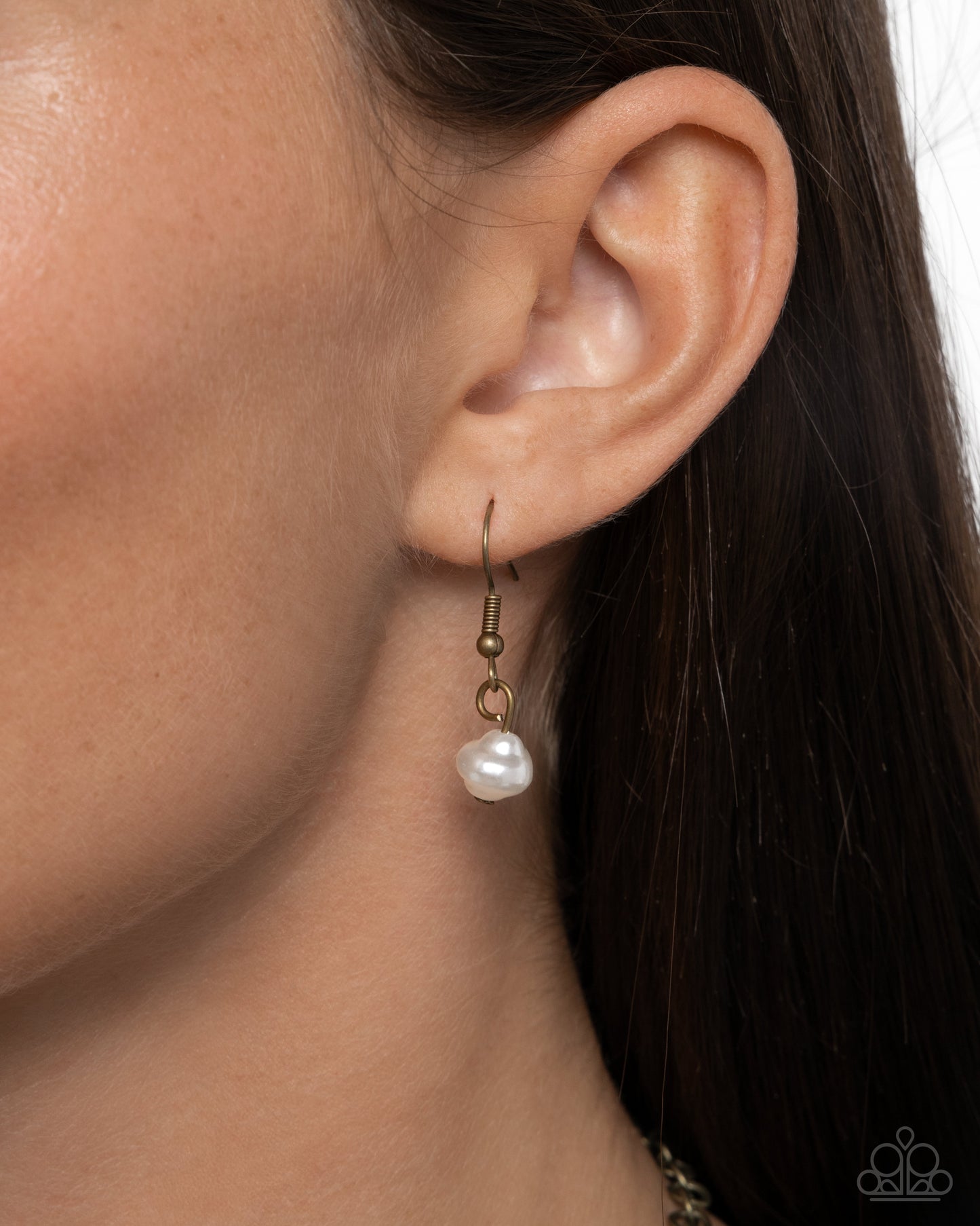 Seashell Sophistication - Brass Chain/White Pearls/Blue Seashells Paparazzi Necklace & matching earrings