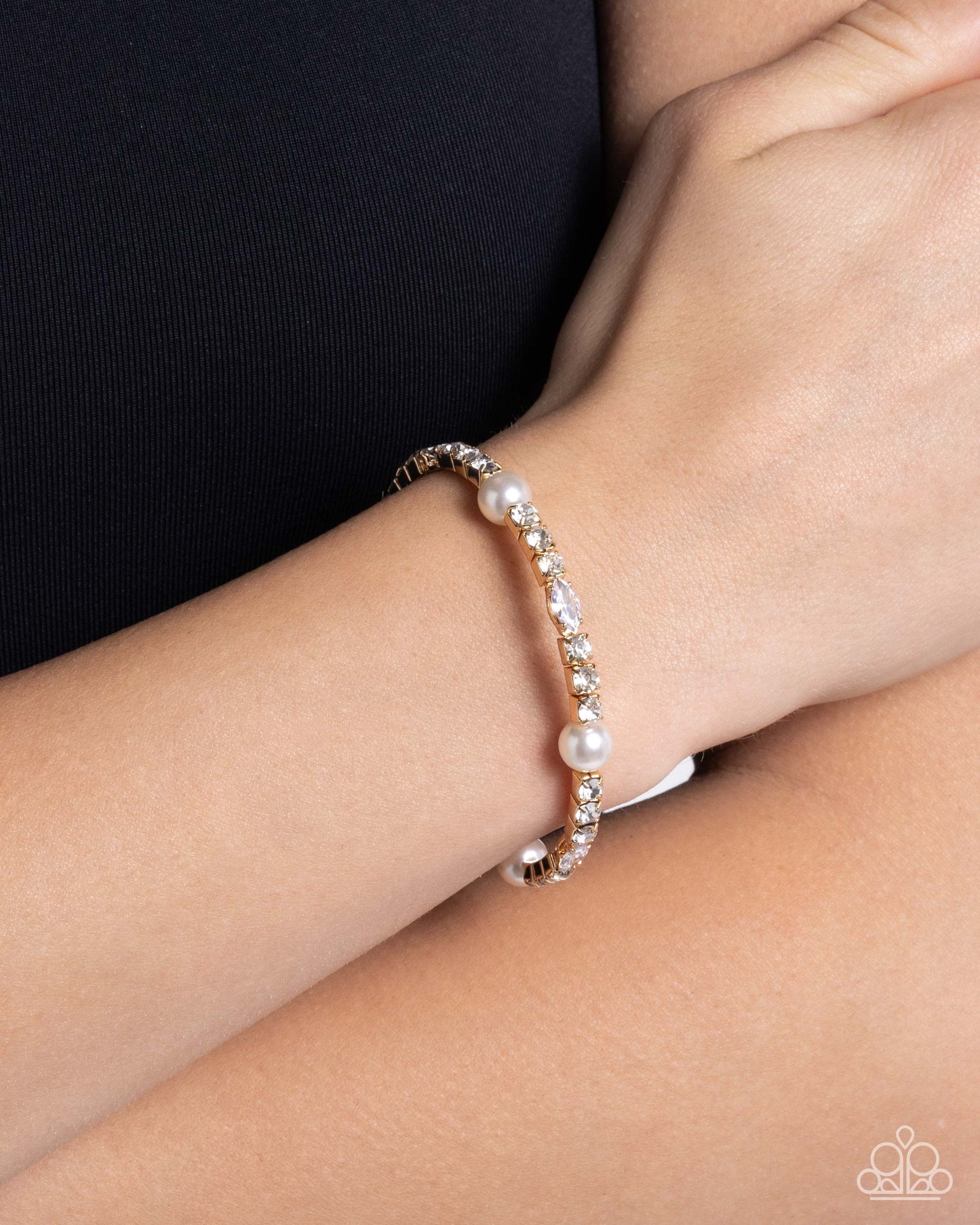 Ladylike Leader - Gold Fittings/White Gems/White Pearls Paparazzi Coil Bracelet