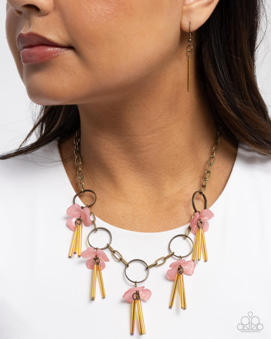 LEI of the Land - Brass Paperclip Chain/Pink Flowers/Gold Bars Paparazzi Necklace & matching earrings