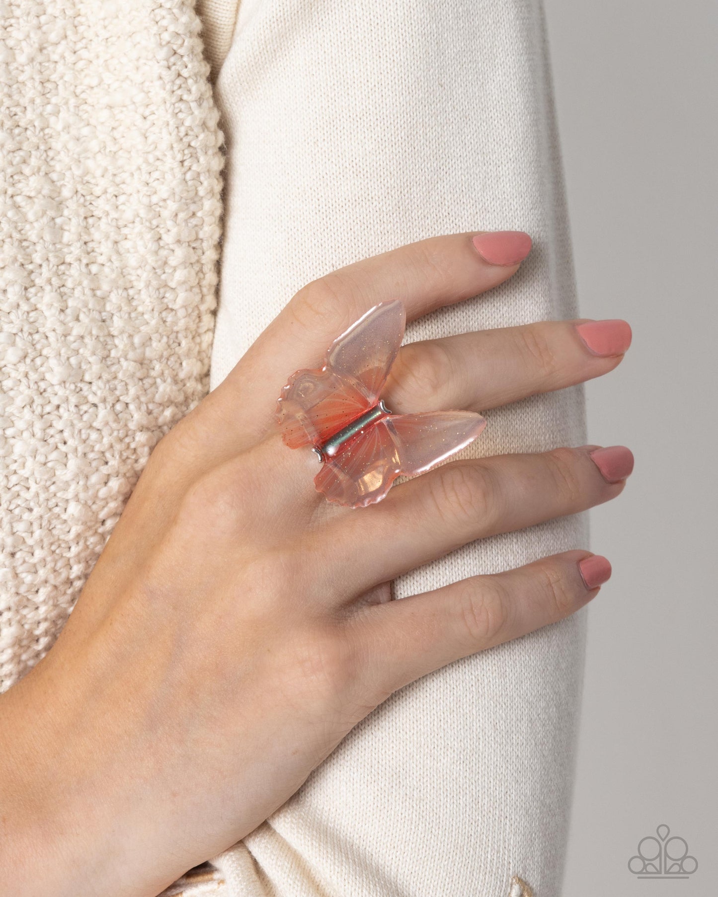 Fancy Flight - Pink Complete Look Paparazzi Accessories