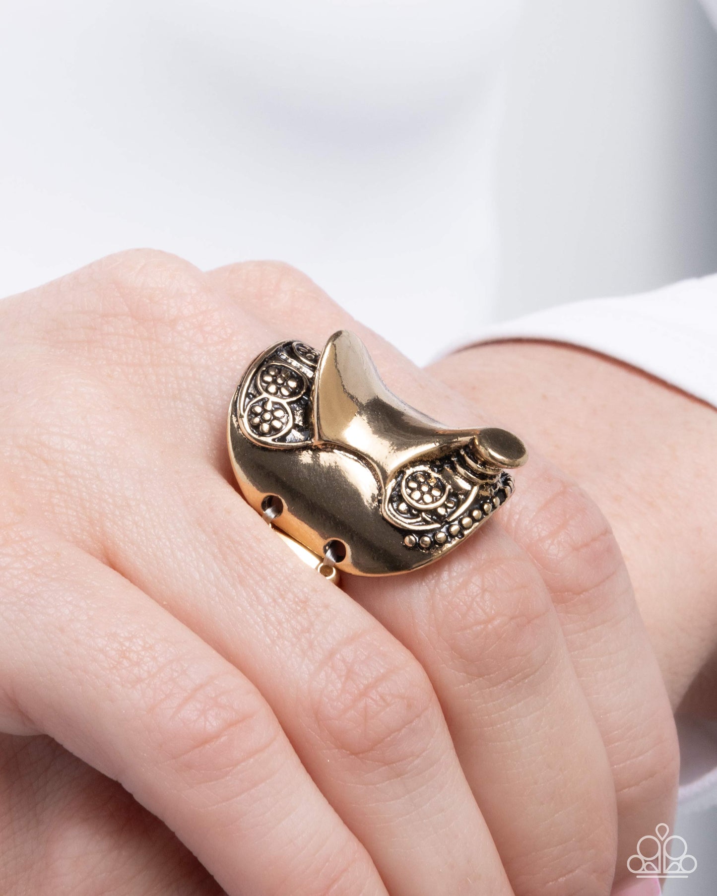 Equestrian Elegance - Gold Horse Saddle Design Paparazzi Ring