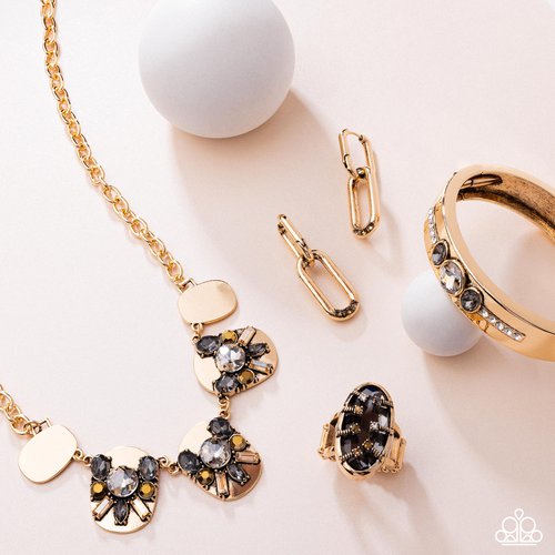 Magnificent Musings - August 2025 Fashion Fix Set
