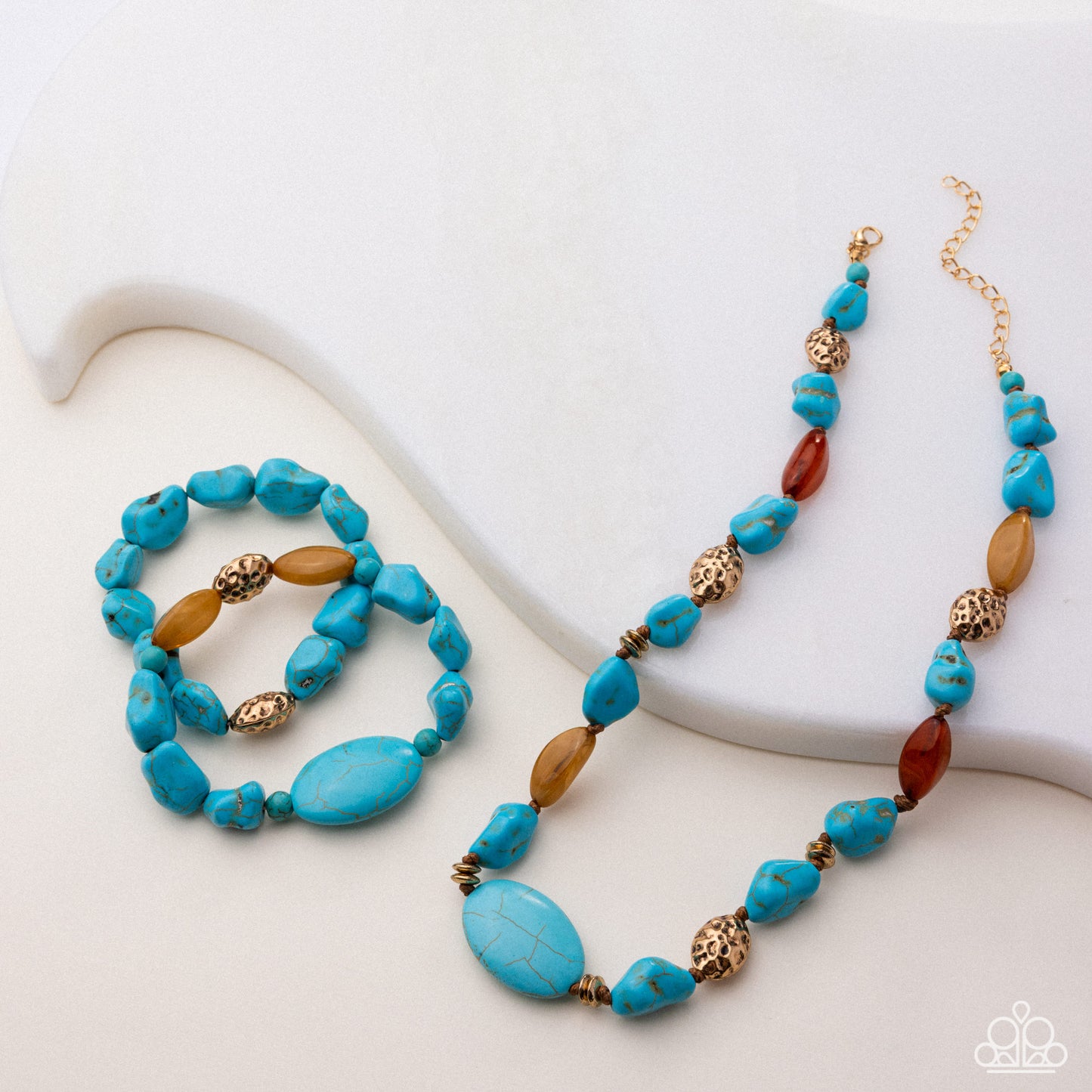 Simply Santa Fe - January 2026 Fashion Fix Set