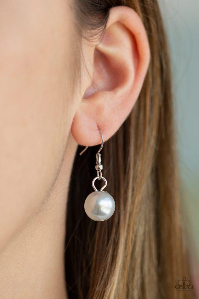 Pacific Posh - Multi Pink Bead & Silver Pearl Paparazzi Necklace & matching earrings