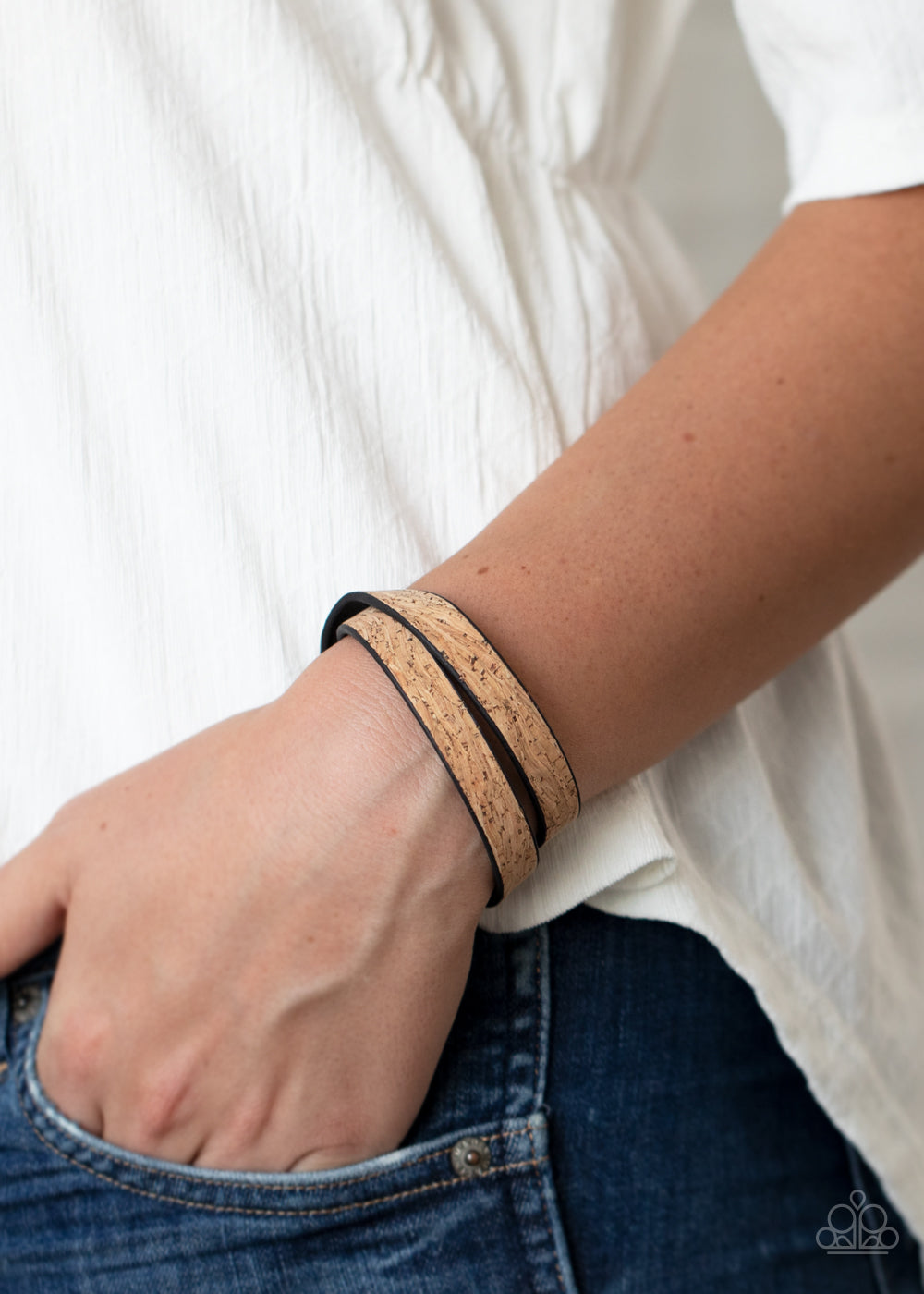 Space Warp - Brown Cork-Like Finish/Dainty Black Leather Double Wrap Snap Bracelet