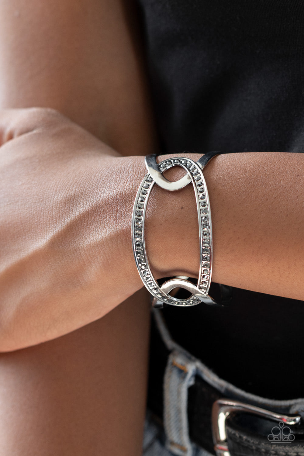 Never A Dull Moment - Silver Linked Oval Hematite Encrusted Frame Cuff Bracelet