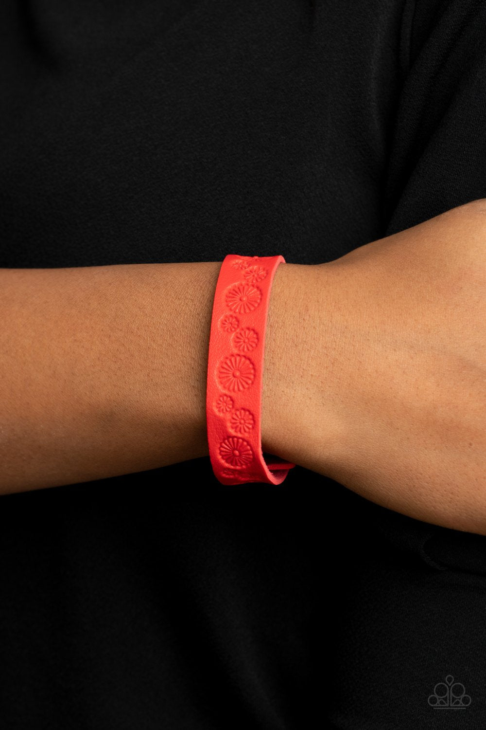 Follow The Wildflowers - Red Leather/Floral Stamped Pattern Paparazzi Snap Bracelet