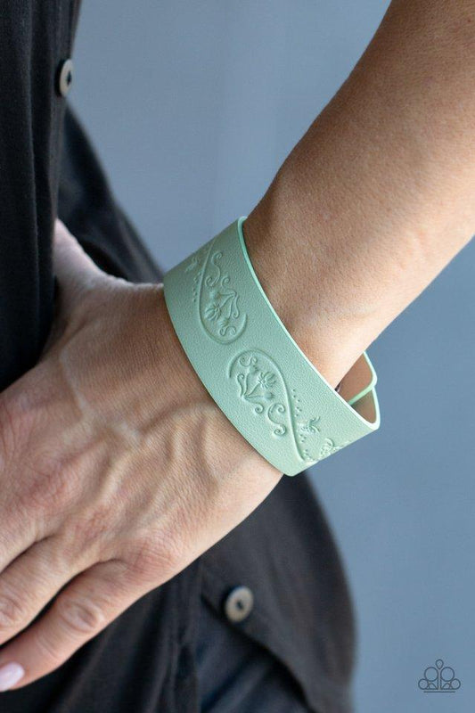 Butterfly Canopy - Green Decorative Butterfly & Flower Pattern Embossed Leather Paparazzi Snap Bracelet