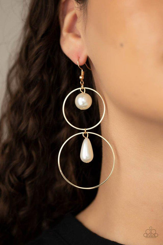 Cultured in Couture - Gold Frame Paparazzi Earrings