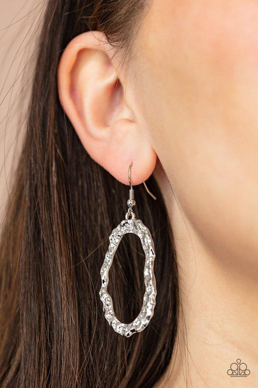 ARTIFACT Checker - Silver Hammered Oval Paparazzi Earrings