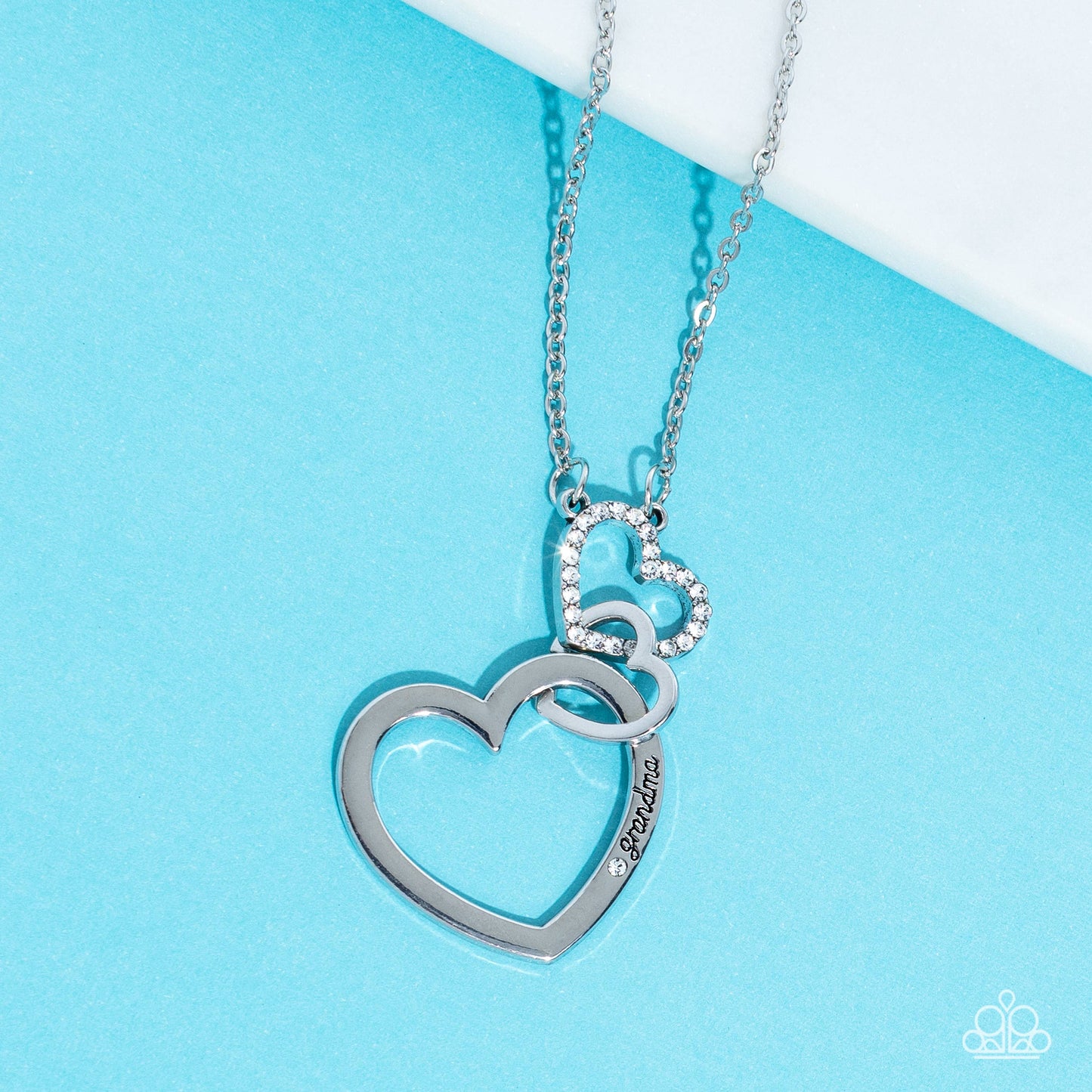 Grandma Glow - White Rhinestones/"Grandma" Engraved Silver Heart Pendant Paparazzi Necklace & matching earrings