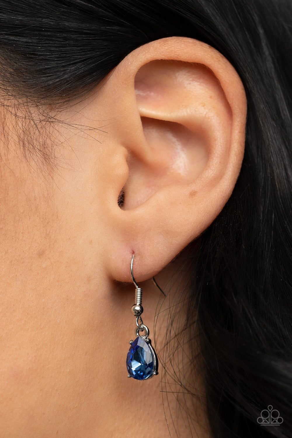 Floral Fashion Show - Blue Rhinestone Flowers/Leafy Marquise Cut Rhinestone Paparazzi Necklace & matching earrings