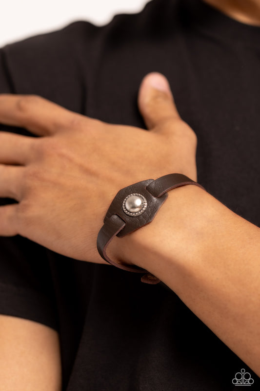 Bronx Bronco - Brown Leather/Silver Bead Paparazzi Snap Bracelet