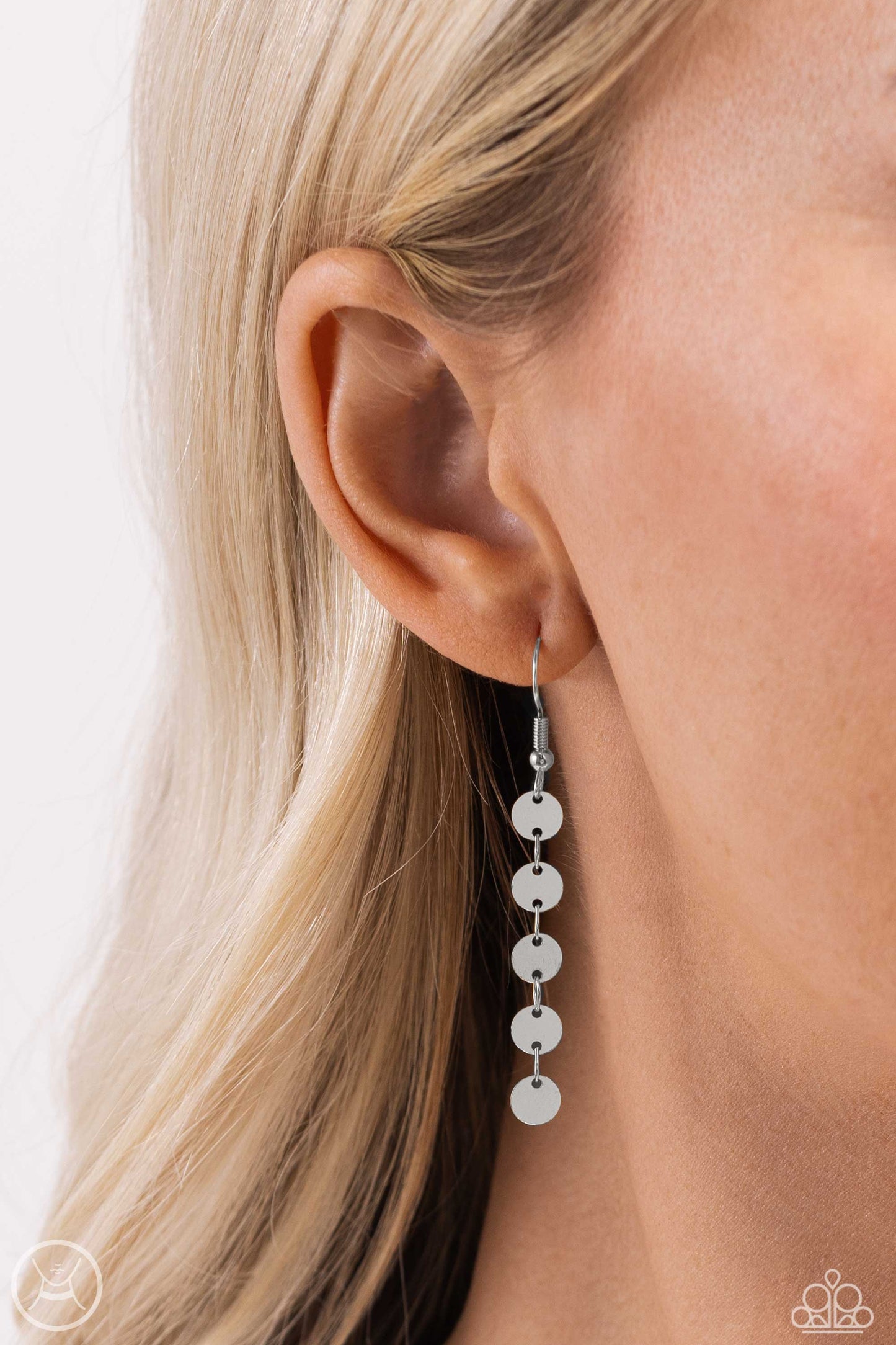 Reeling in Radiance - Silver Disc Fringe Paparazzi Choker Necklace & matching earrings