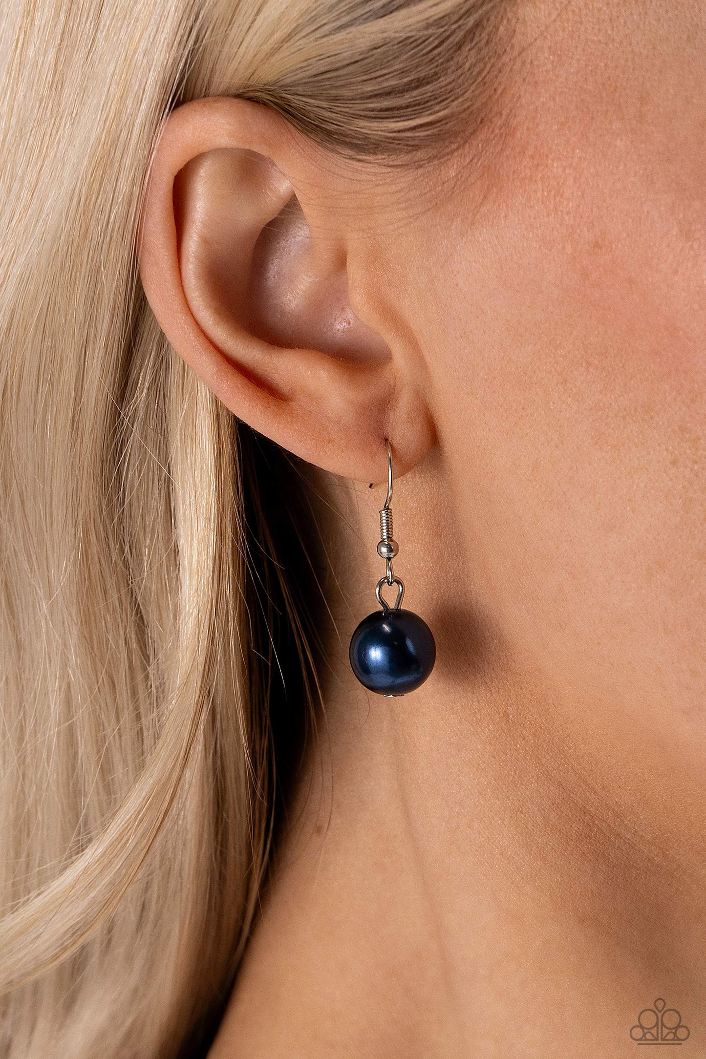 Modest Makeover - Blue Pearls/Silver Disc Paparazzi LANYARD Necklace & matching earrings