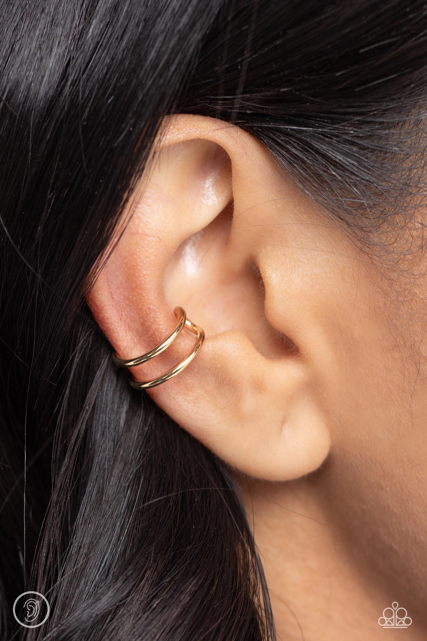Metallic Moment - Gold Thin Bars Paparazzi Ear Cuff Earrings