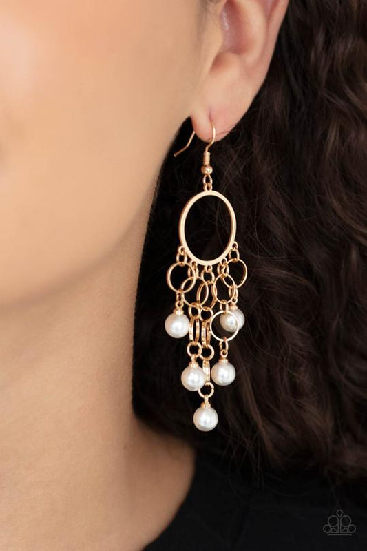 When Life Gives You Pearls - Gold Links/White Pearl Paparazzi Earrings