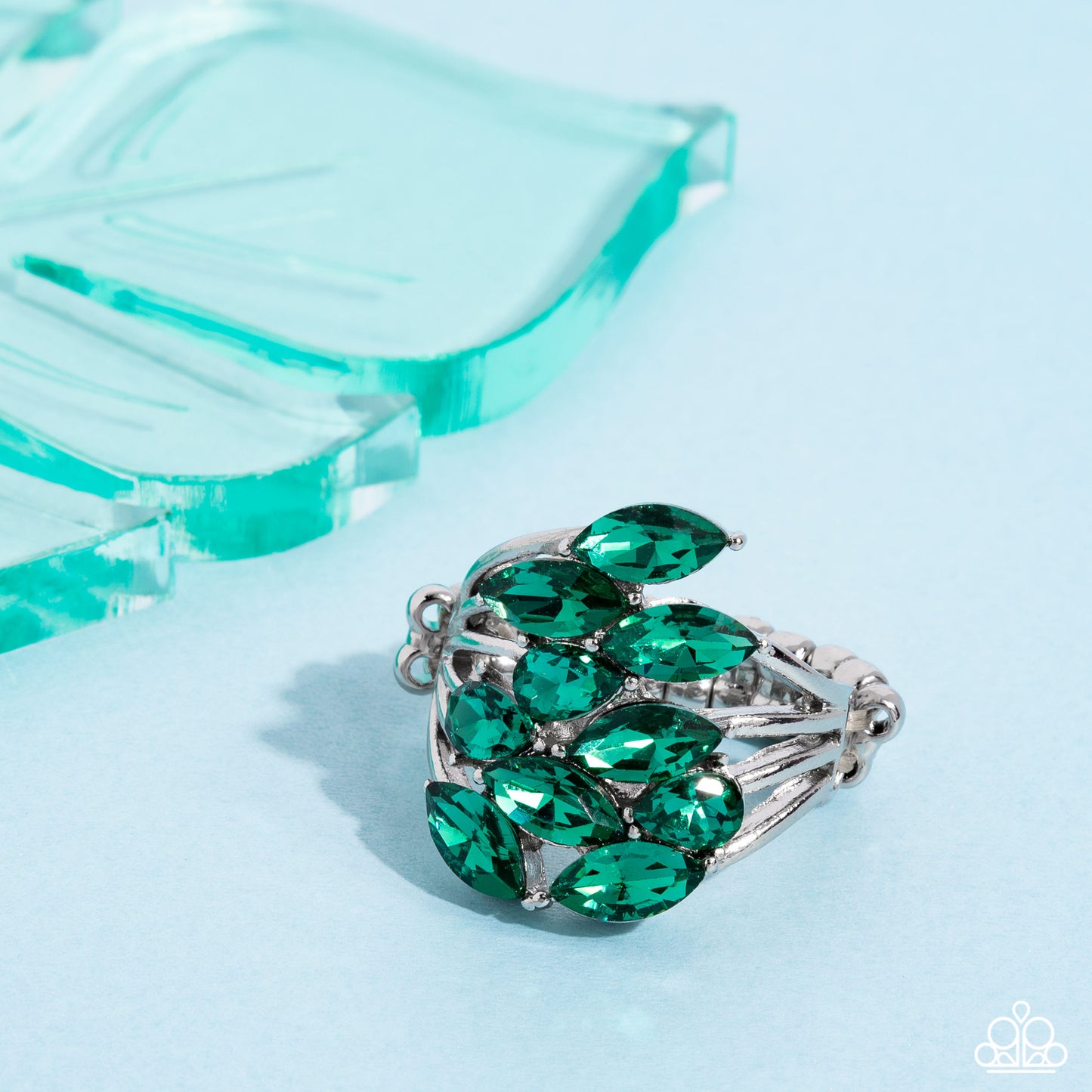 Wave of Whimsy - Green Marquise-Cut & Teardrop-Cut Gems Paparazzi Ring