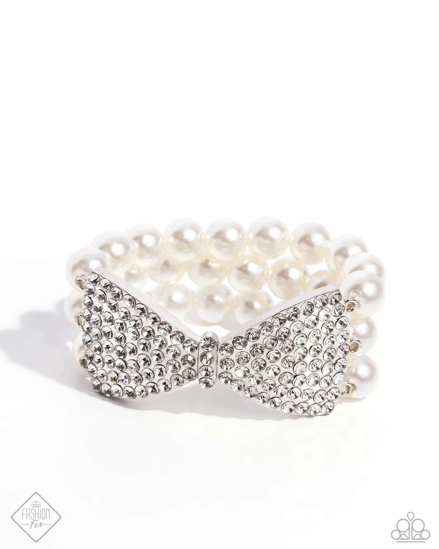 Dashing Demeanor - White Pearls & White Rhinestone Embellished Bow Paparazzi Stretch Bracelet