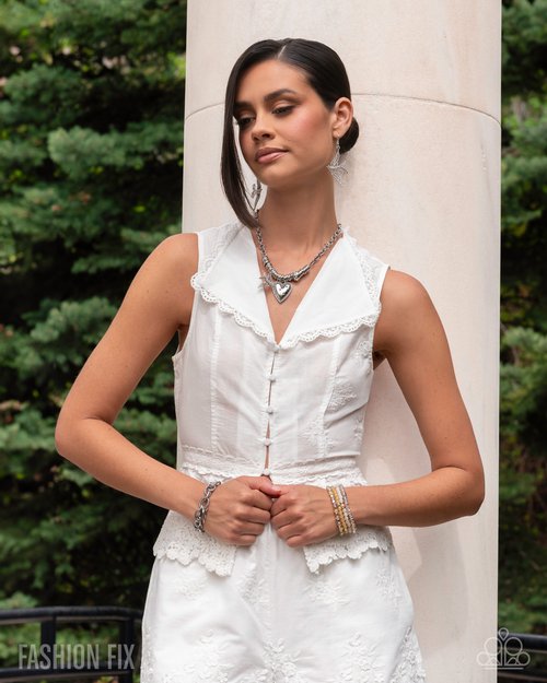 Sunset Sightings - August 2025 Fashion Fix Set