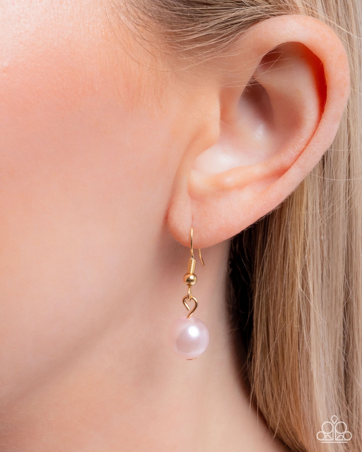 Valiantly Verdant - Pink Gem Center/Gold 3-D Flower Pendant Paparazzi Necklace & matching earrings