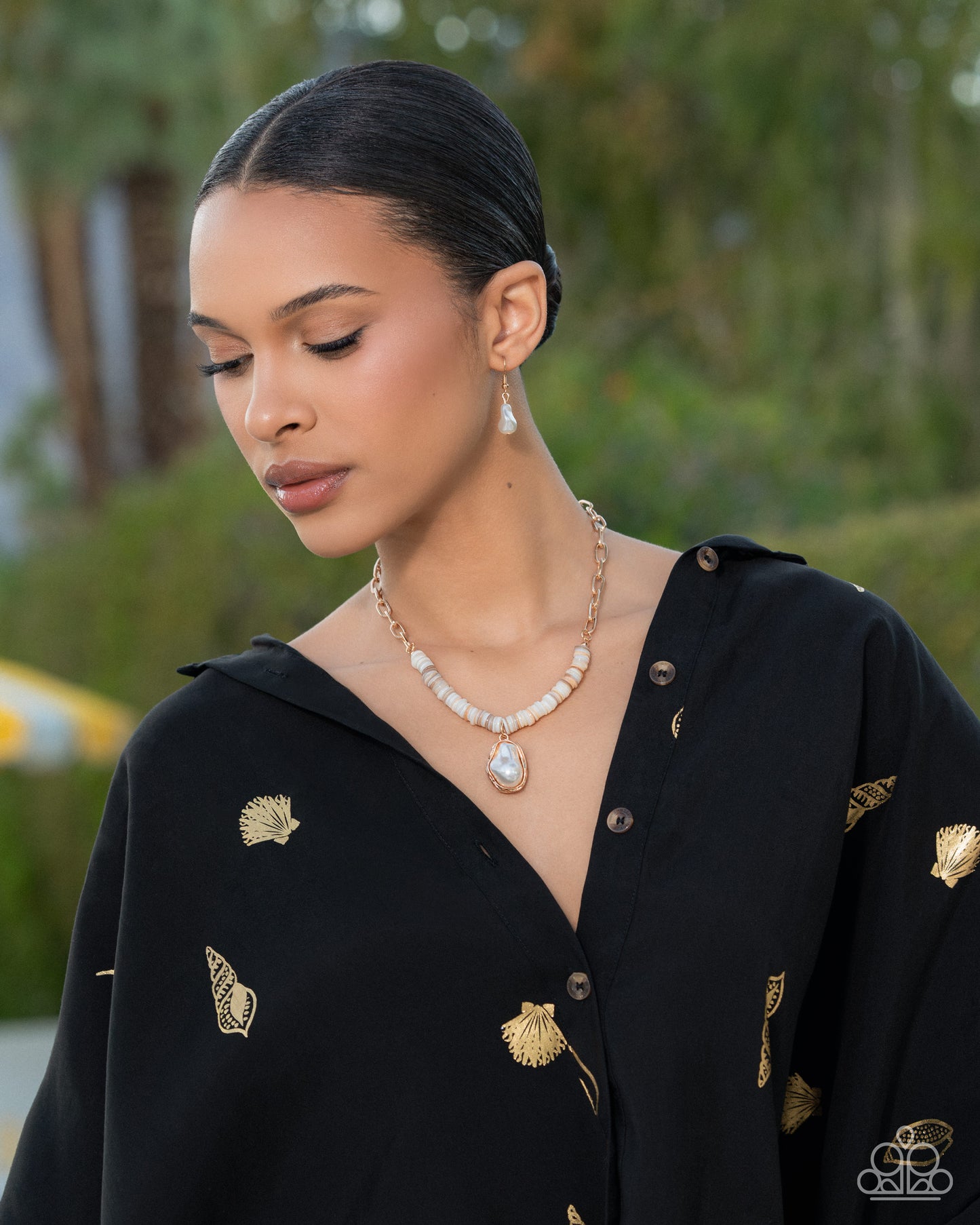 Coastal Cause - Gold Paperclip Chain/White Shells/White Pearl Paparazzi Necklace & matching earrings