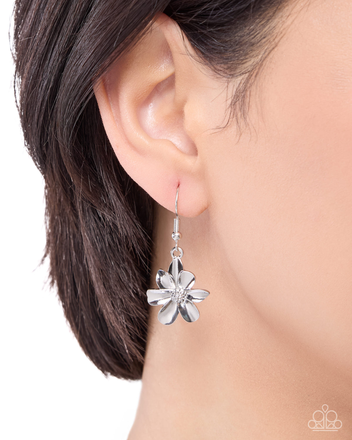 Bouquet Bunch - Green/Silver Flowers Paparazzi Necklace & matching earrings