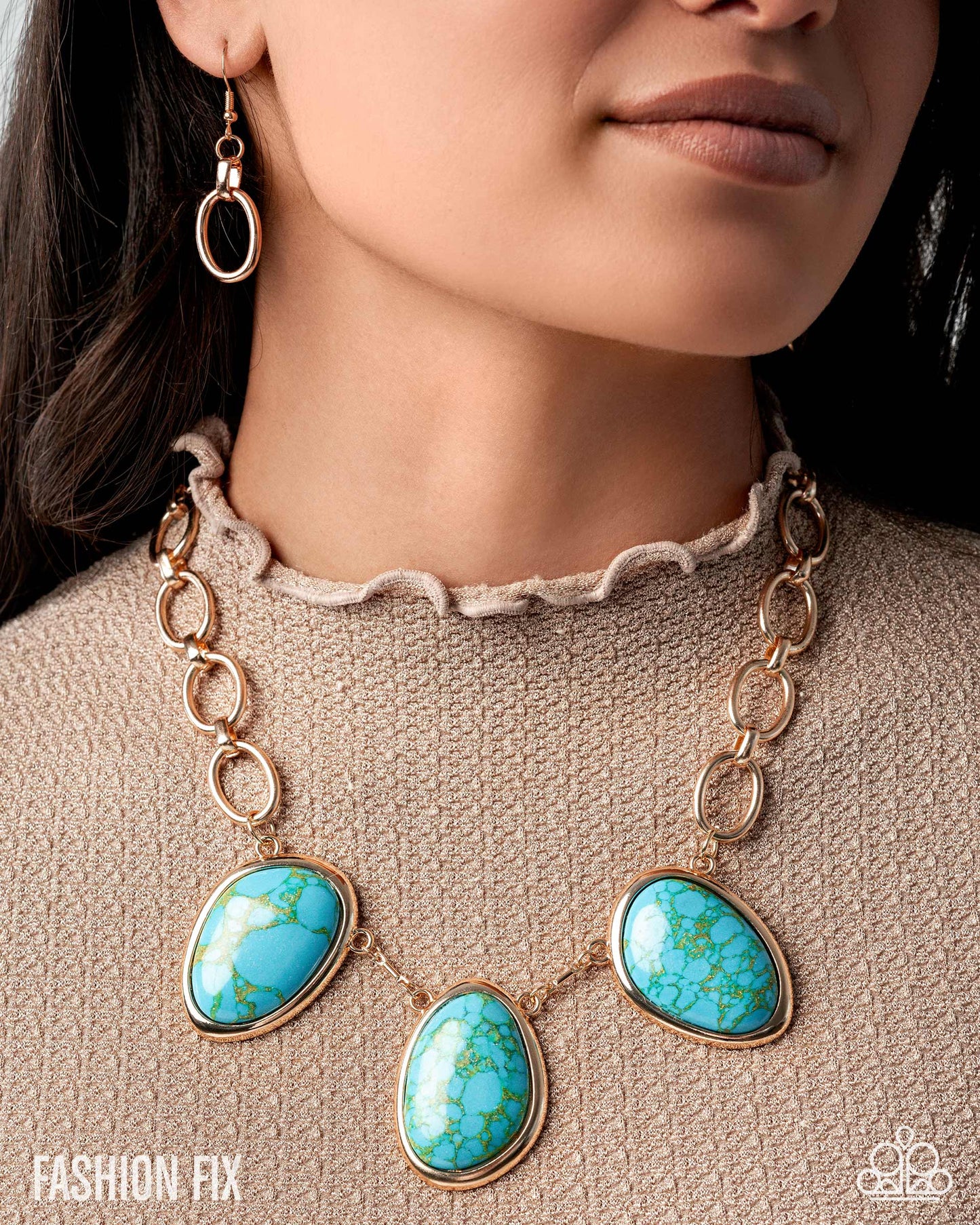 Simply Santa Fe - November 2025 Fashion Fix Set