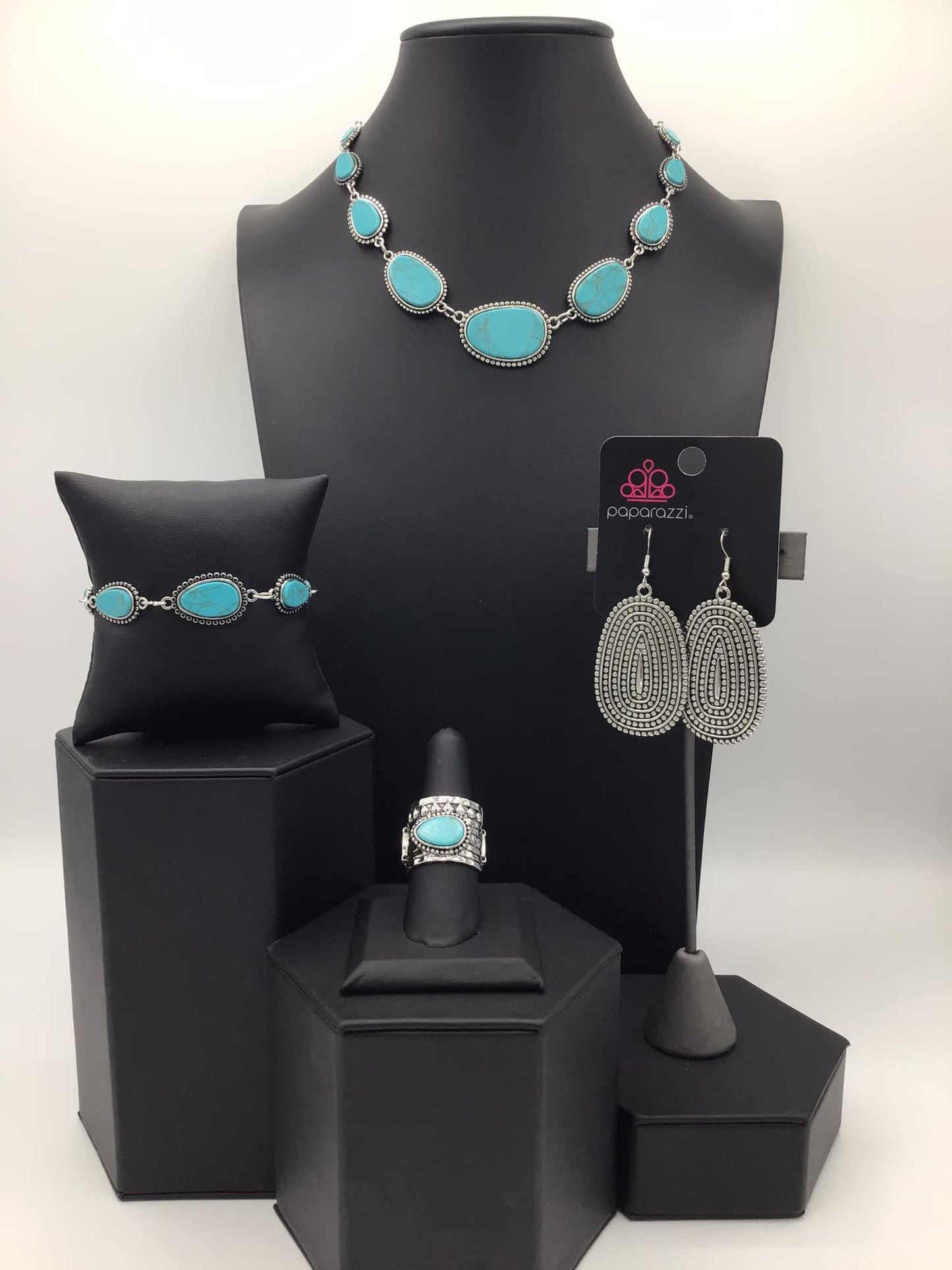 Simply Santa Fe  -  August 2021 Paparazzi Fashion Fix Set