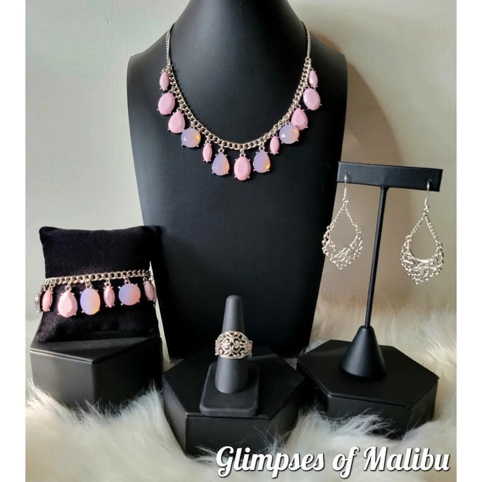 Glimpses of Malibu - Complete Trend Blend - February 2022 Fashion Fix Set