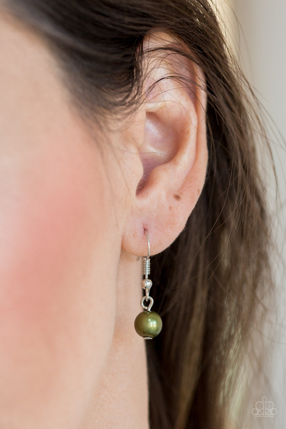 Eloquently Eloquent - Green Pearls & Hammered Silver Beaded Paparazzi Necklace & matching earrings