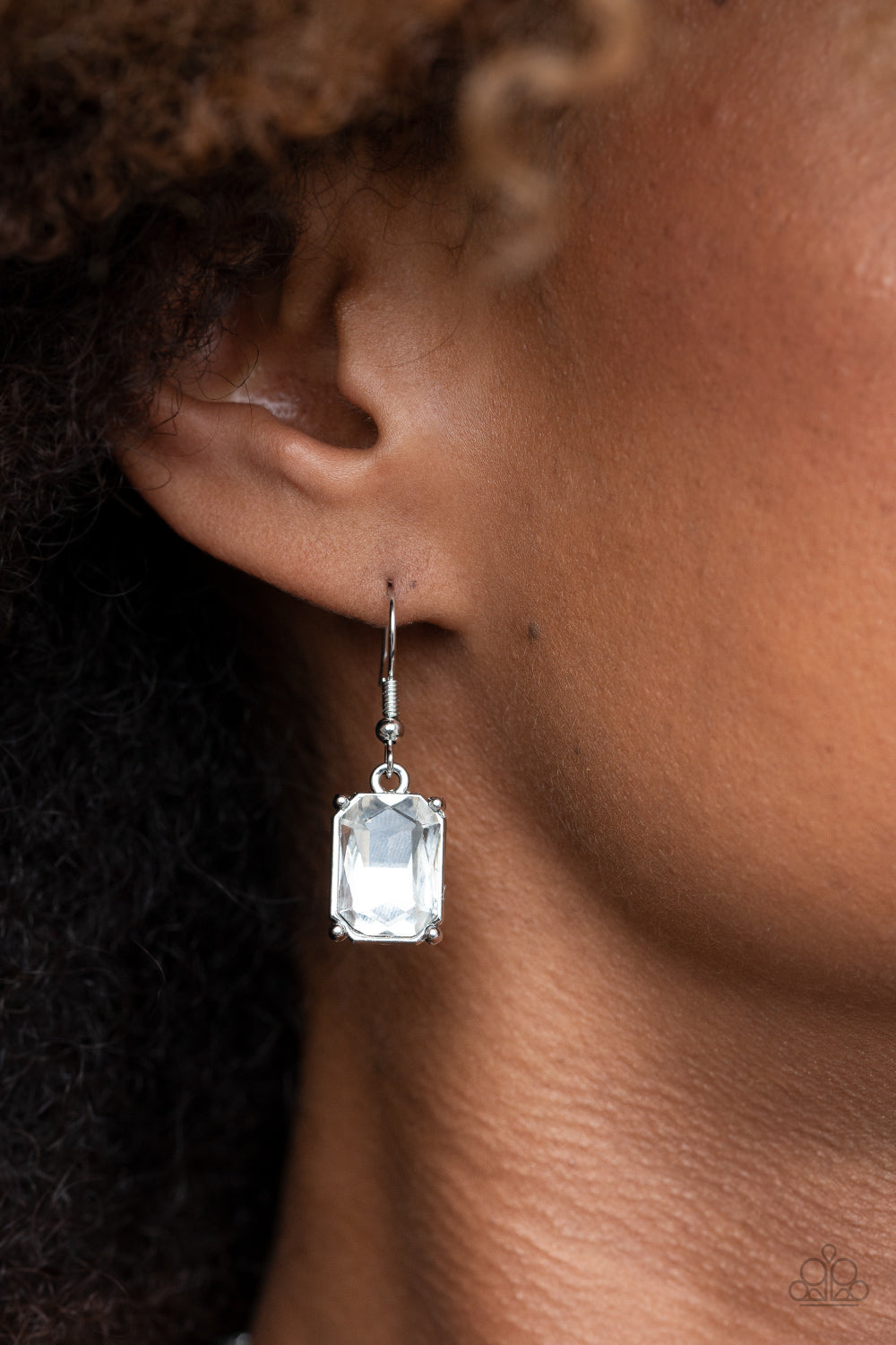 Deep Freeze Diva - White Emerald Style Cut Rhinestone Icy Finish Necklace & matching earrings