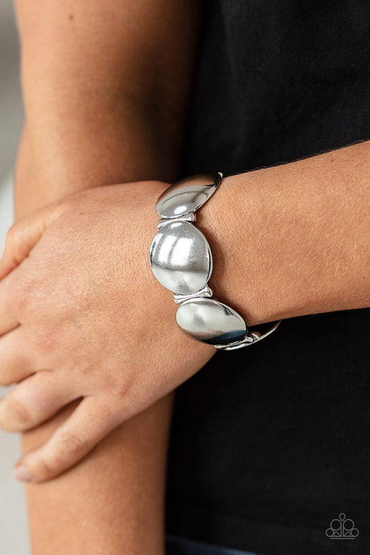 Going, Going, GONG! - Silver Beveled Discs Paparazzi Stretch Bracelet