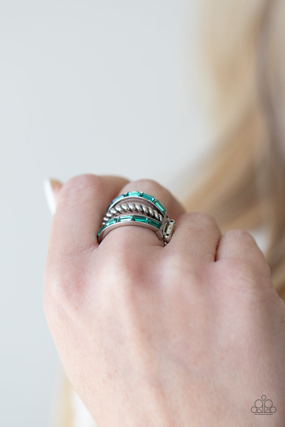 Emulating Edge - Green Emerald-Cut Rhinestones Edgy Layered Paparazzi Ring