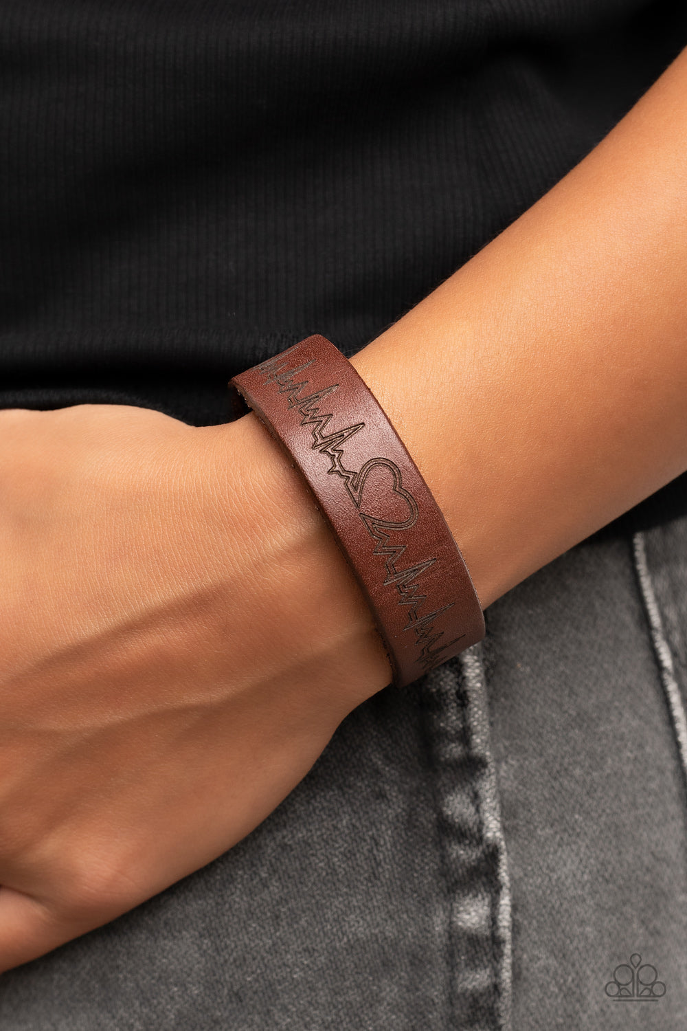 Haute Heartbeat - Brown Leather & Etched Heartbeat Pattern Paparazzi Snap Bracelet