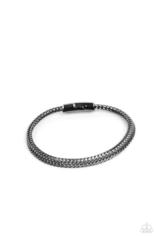 Cable Train - Gunmetal Interlocking Chain Paparazzi Magnetic Bracelet