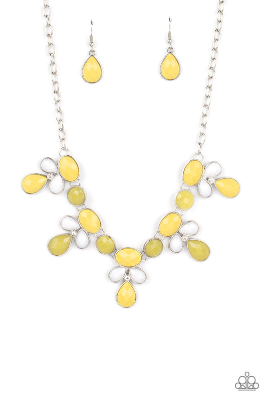 Midsummer Meadow - Yellow & White Faceted Bead Paparazzi Necklace & matching earrings