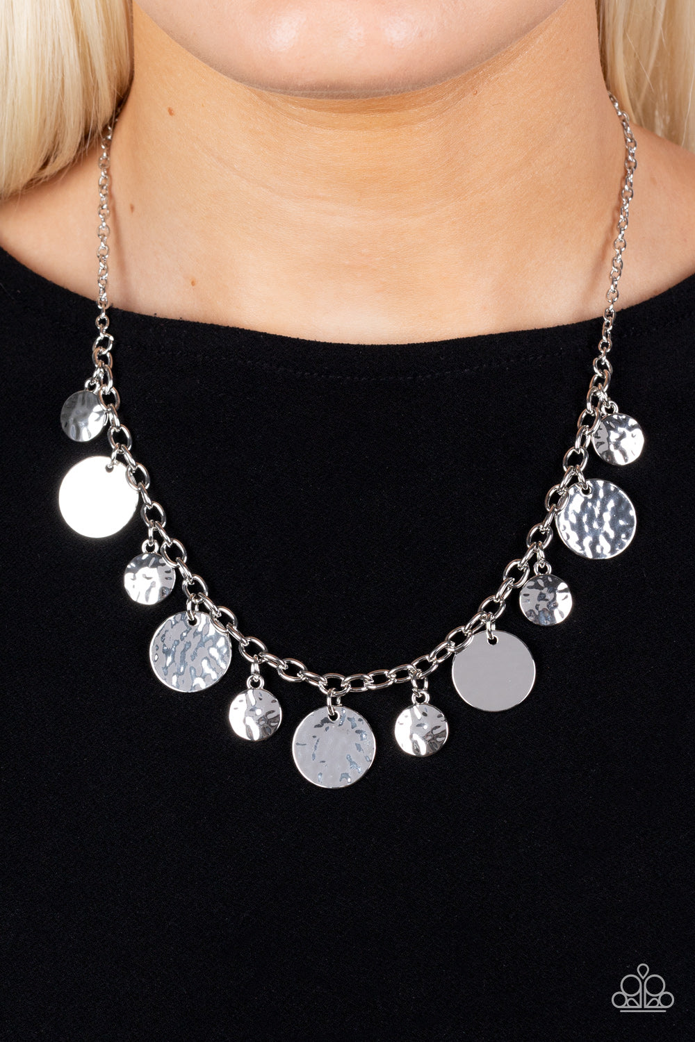 Model Medallions - Silver Hammered Disc Paparazzi Necklace & matching earrings