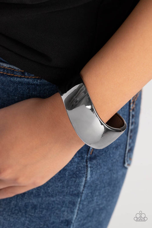 Urban Anchor - Gunmetal Curved Band Paparazzi Hinge Bracelet