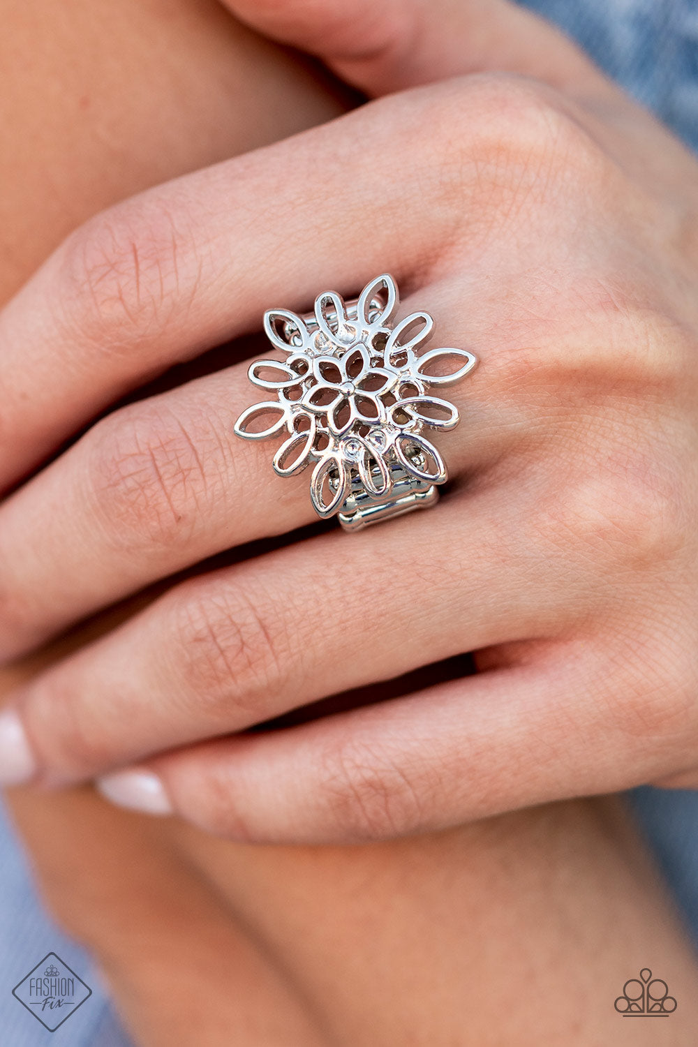 Coastal Chic - Silver Floral Design Paparazzi Ring