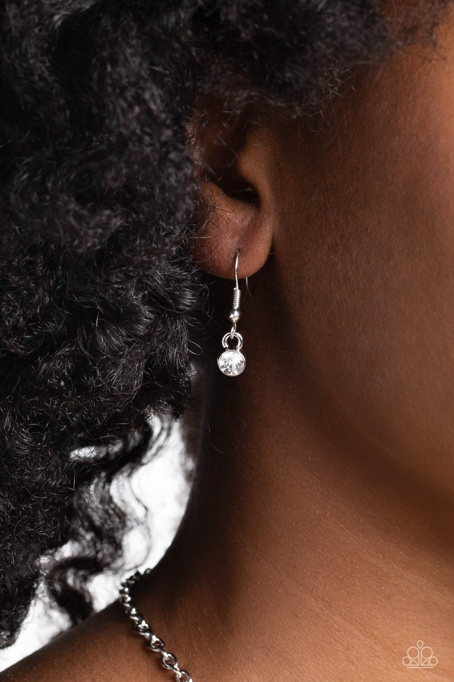 Garden Princess - Pink Pearls/Leaf-Like Filigree/White Rhinestone Paparazzi Necklace & matching earrings