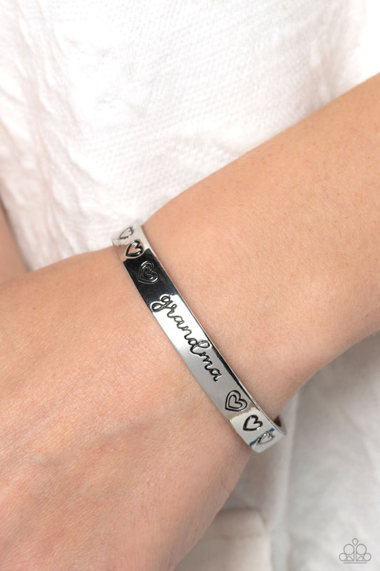 A Grandmothers Love - Silver "Grandma" Engraved Paparazzi Heart Bracelet