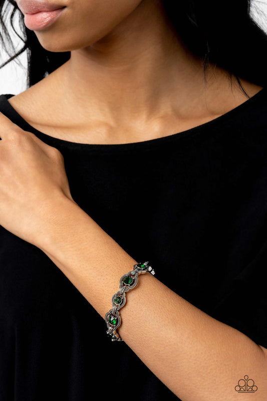 ROPE For The Best - Green Gems/Elongated Frames Paparazzi Stretch Bracelet