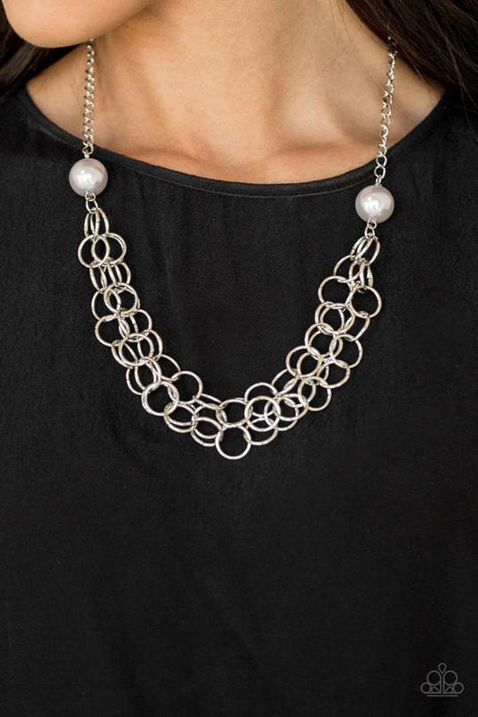 Daring Diva - Silver Oversized Pearl/Silver Chain Paparazzi Necklace & matching earrings